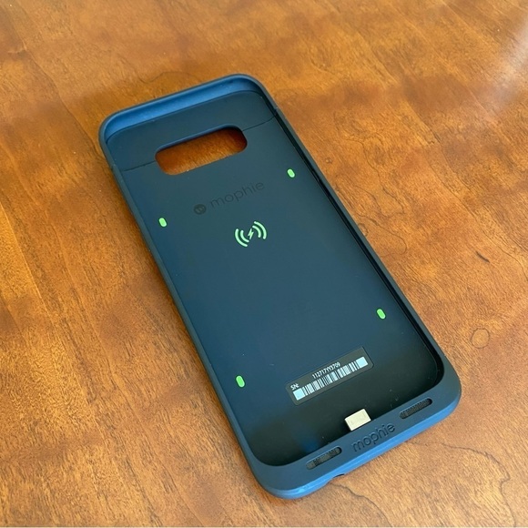 Mophie Juice Pack Battery Case.
Samsung Galaxy S8+ - Picture 9 of 16